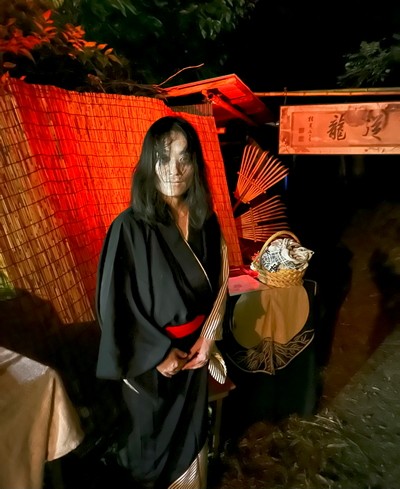 肝試し　白塗り　役者　税理士